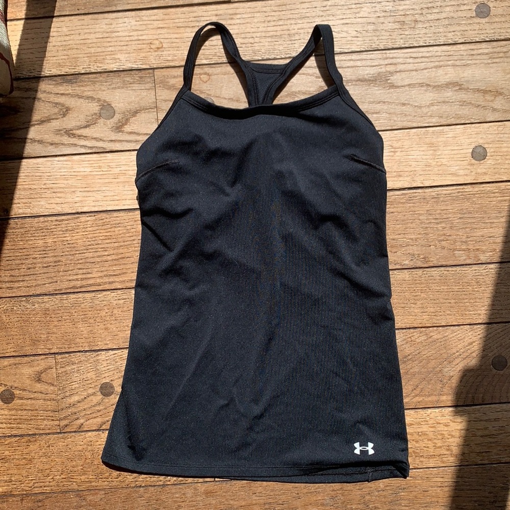 Under Armor black racerback tank small